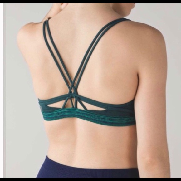 Lululemon make a move bra size 8 - Picture 2 of 6
